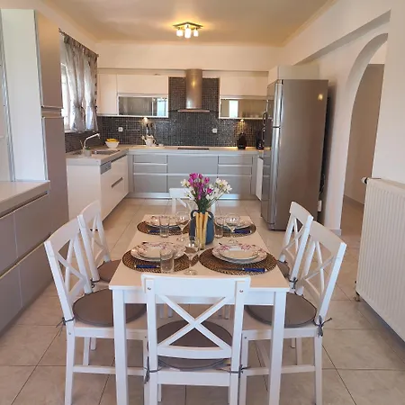 Aithrea's Homes In Rhodes *